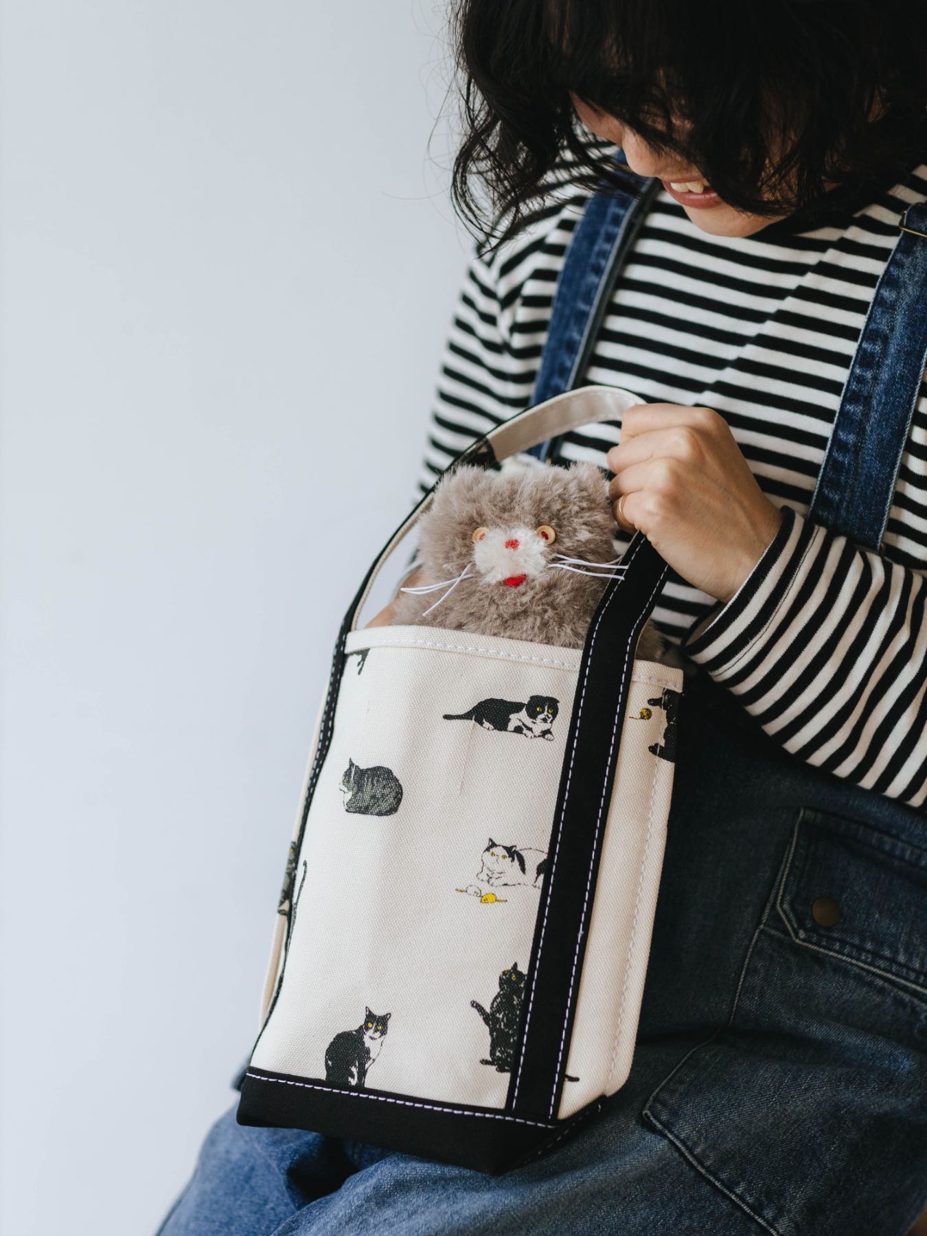 TEMBEA 巾着POCHETTE & BAGUETTE TOTE／BLACK CAT
