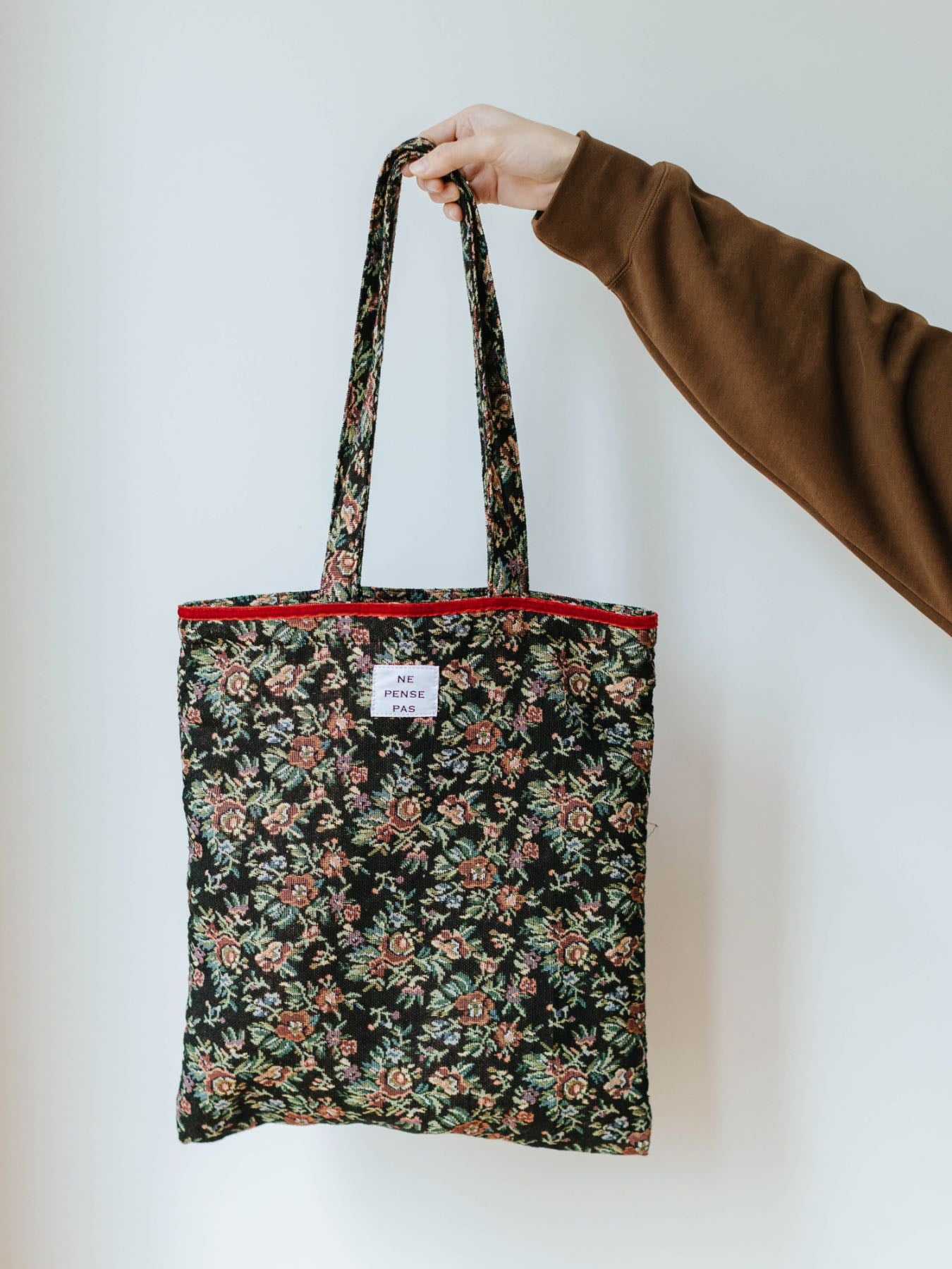 ne pense pas ゴブランバッグ