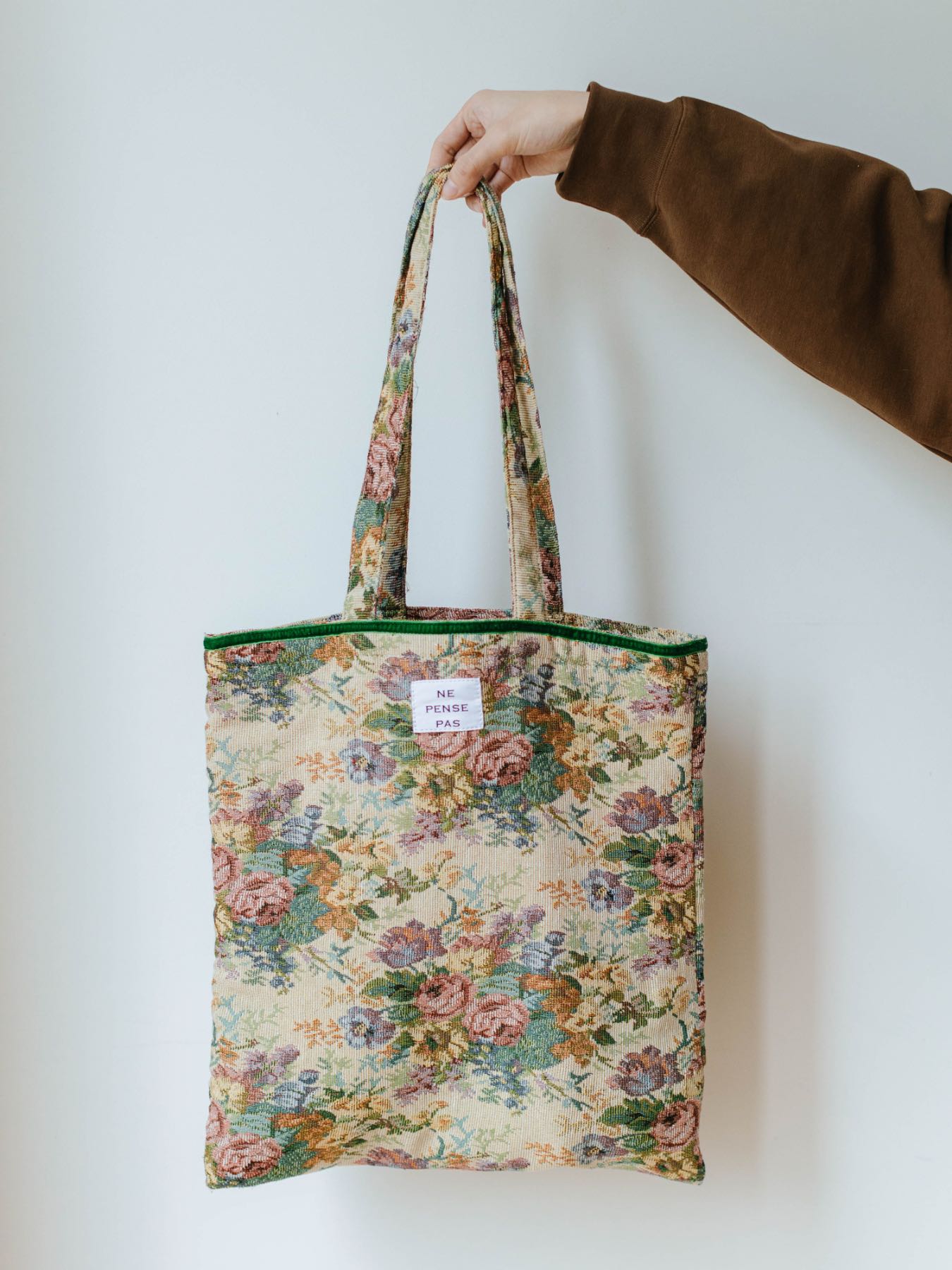 ne pense pas ゴブランバッグ