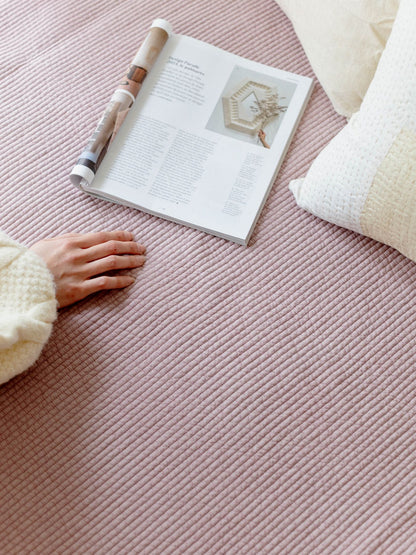 HUG Ō WäR × Orné de Feuilles イブルマルチカバー