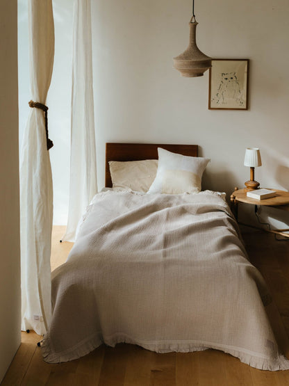 HUG Ō WäR × Orné de Feuilles イブルマルチカバー