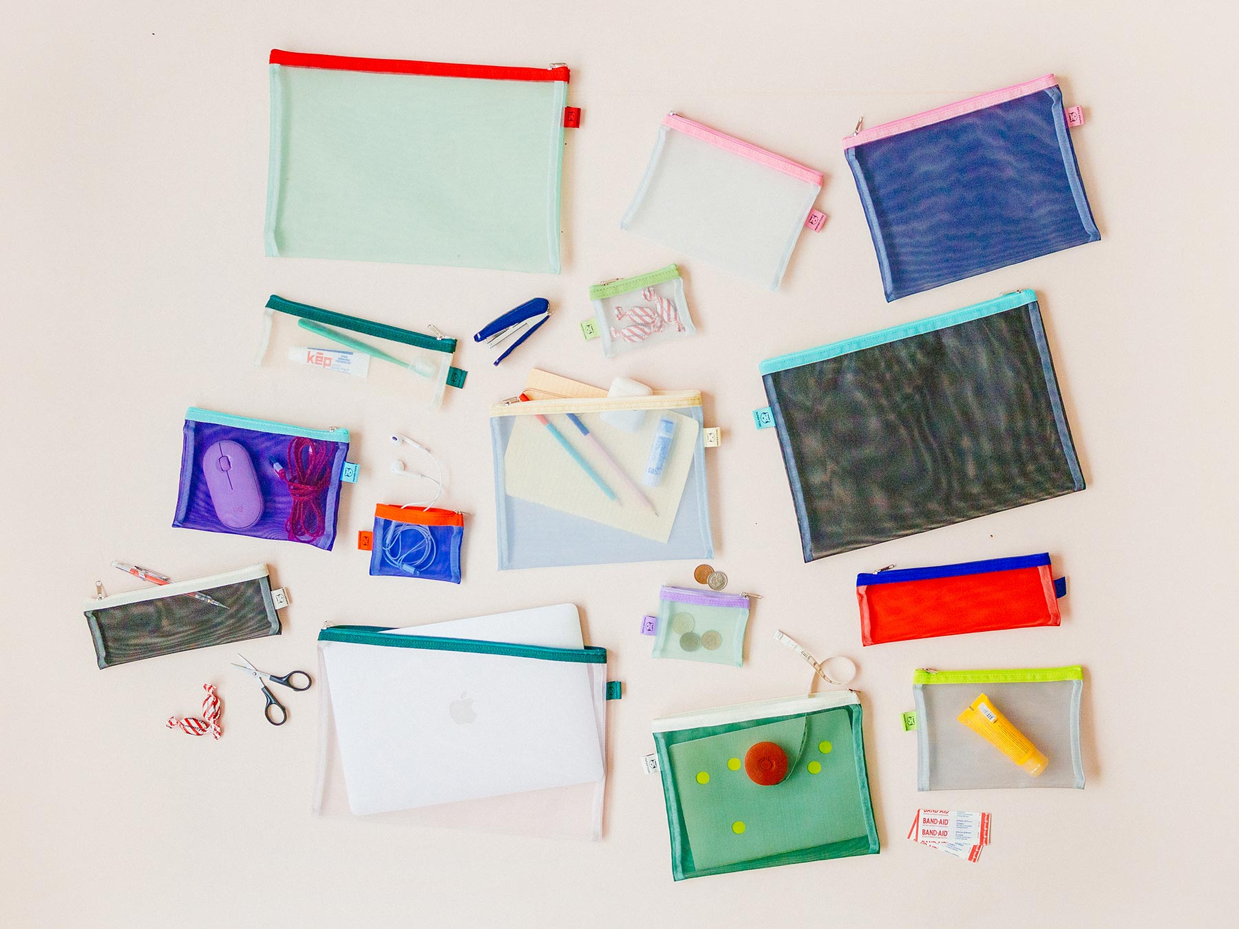 papier パピエ　4点セット新品 PAPIER TIGRE THE POCKET／A4サイズ（メッシュポーチ）｜文具