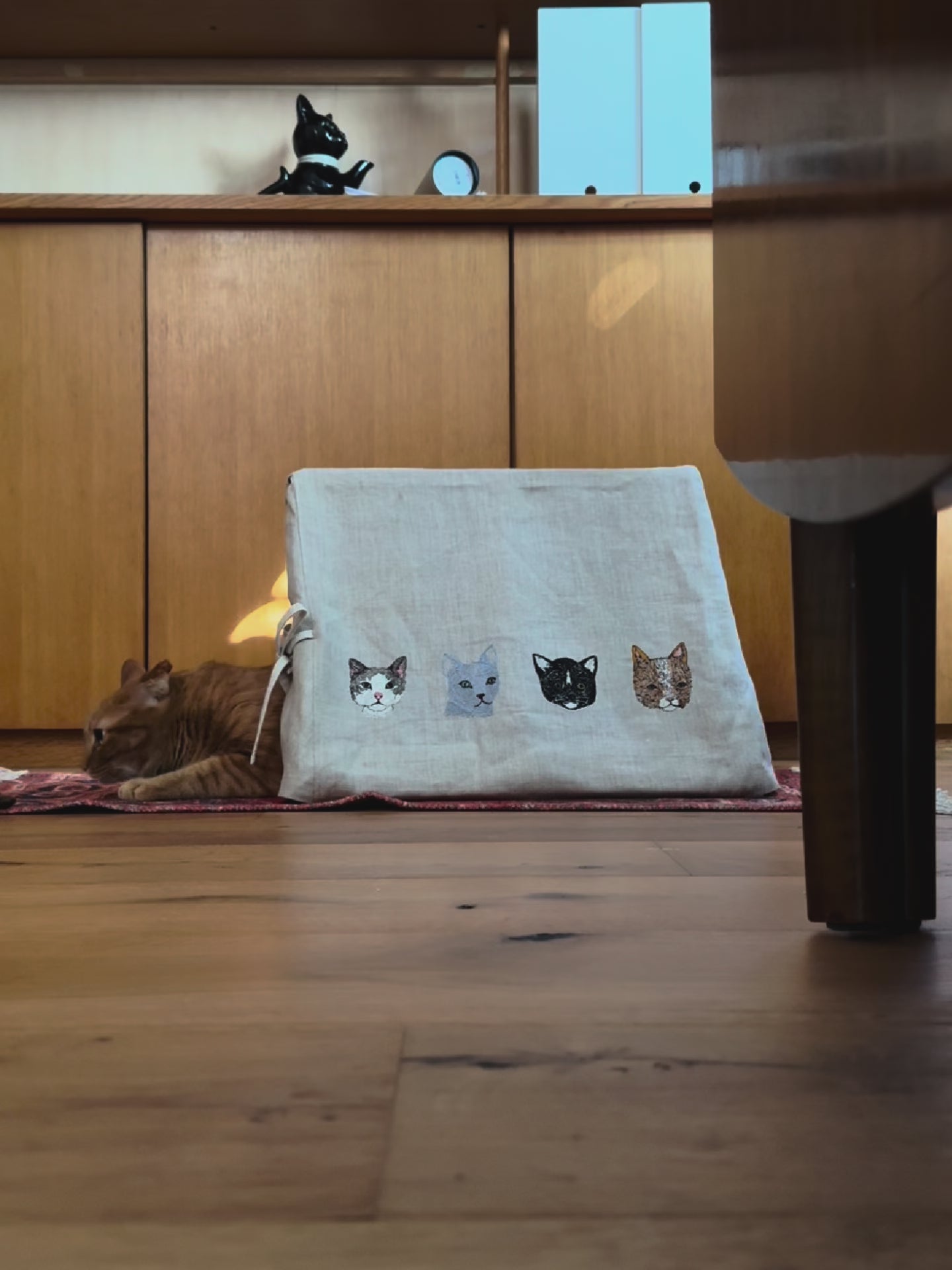 受注販売】Coral & Tusk × Orneko ネコテント｜オルネコ（ベッド