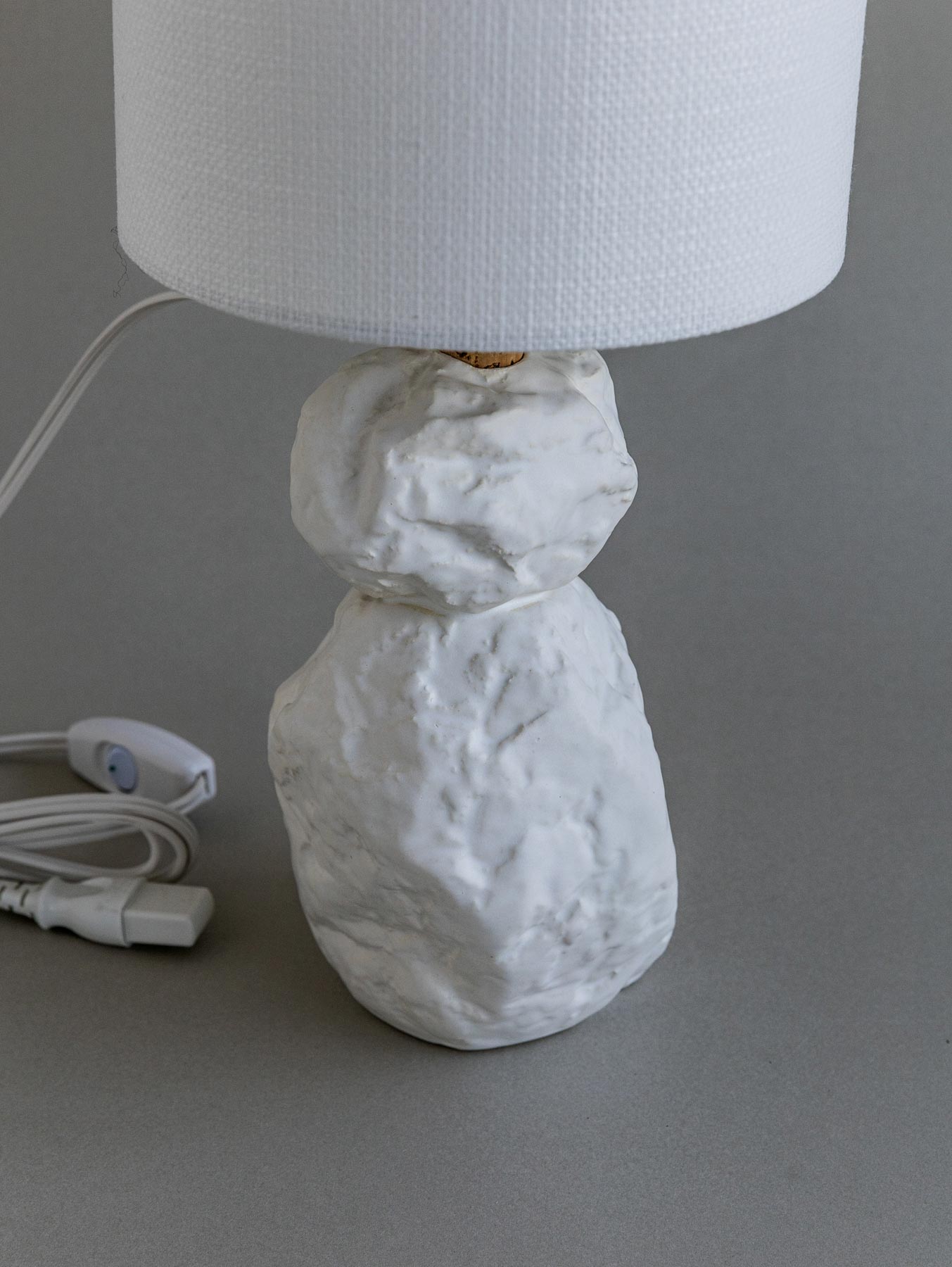 29h 純正 Stiffel 3ウェイ テーブルランプ サテン真鍮 29h Genuine Stiffel 3 Way Table 並行輸入品 : 31h 純正 Stiffel 3ウェイ テーブルランプ ミラノ