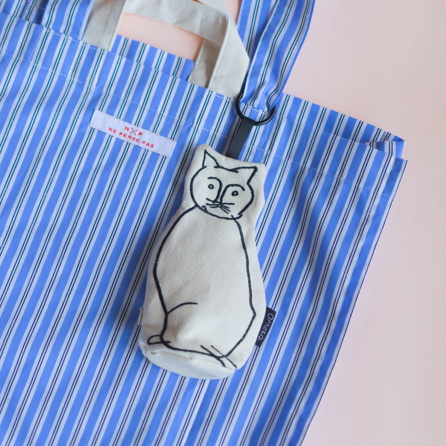 ROOTOTE × Orneko オスワリネコポーチ