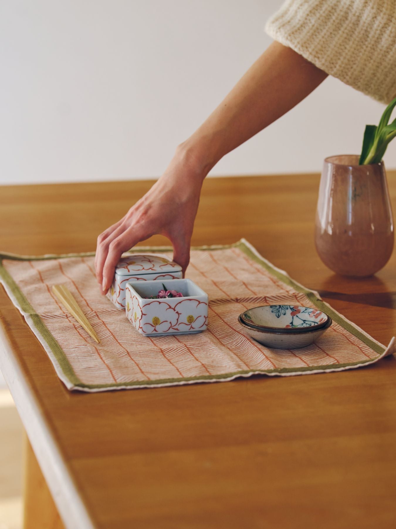 有田焼 重箱｜コンポート・その他食器｜オルネ ド フォイユ公式