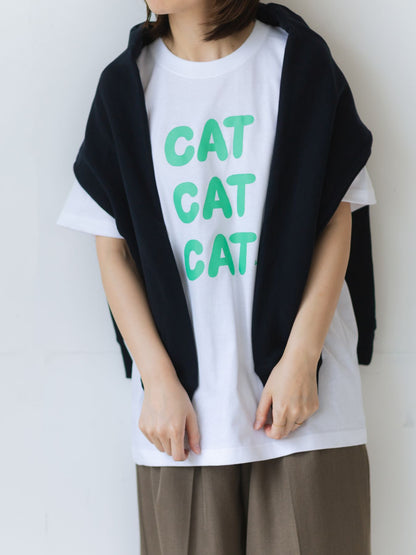 STOMACHACHE. × Orneko Tシャツ