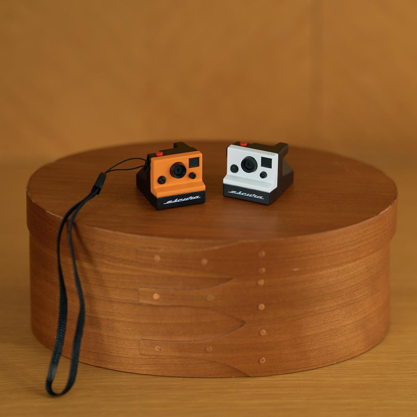 ESCURA Retro1 デジタルミニカメラ