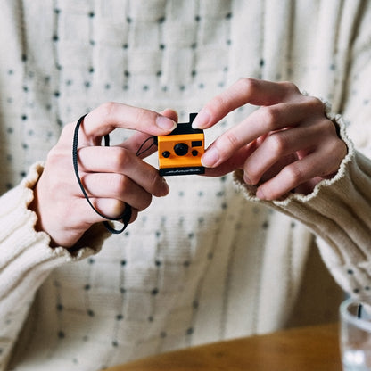 ESCURA Retro1 デジタルミニカメラ