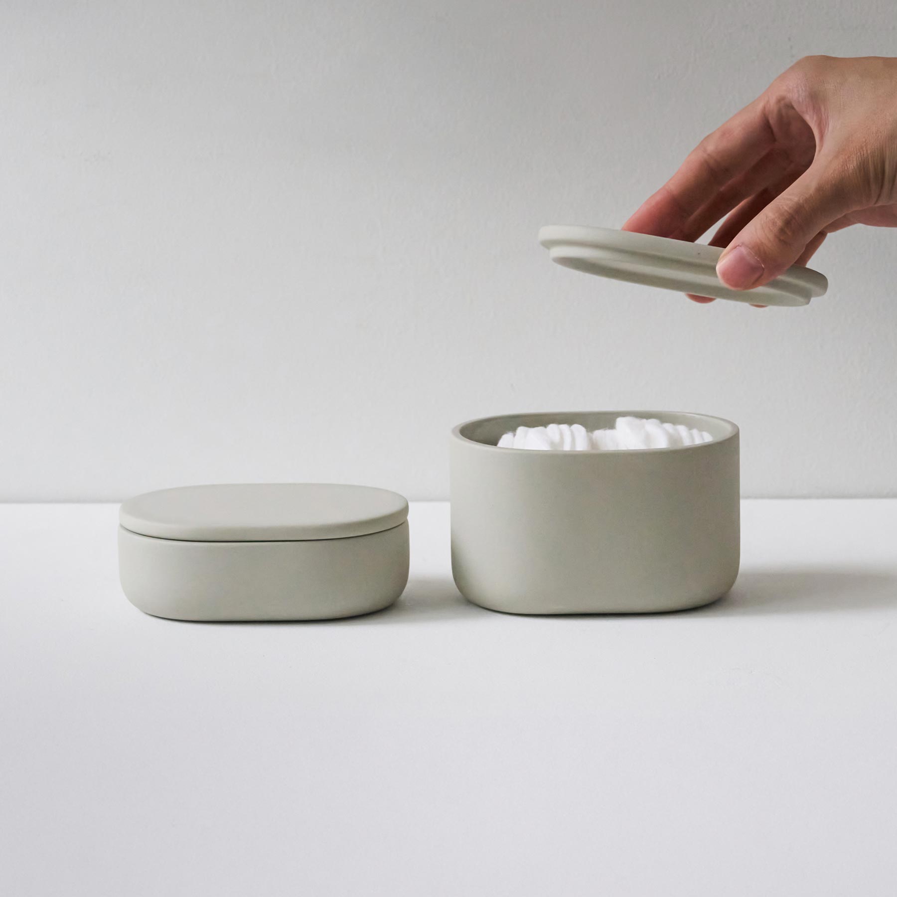 生活日用品・収納 – Orné de Feuilles