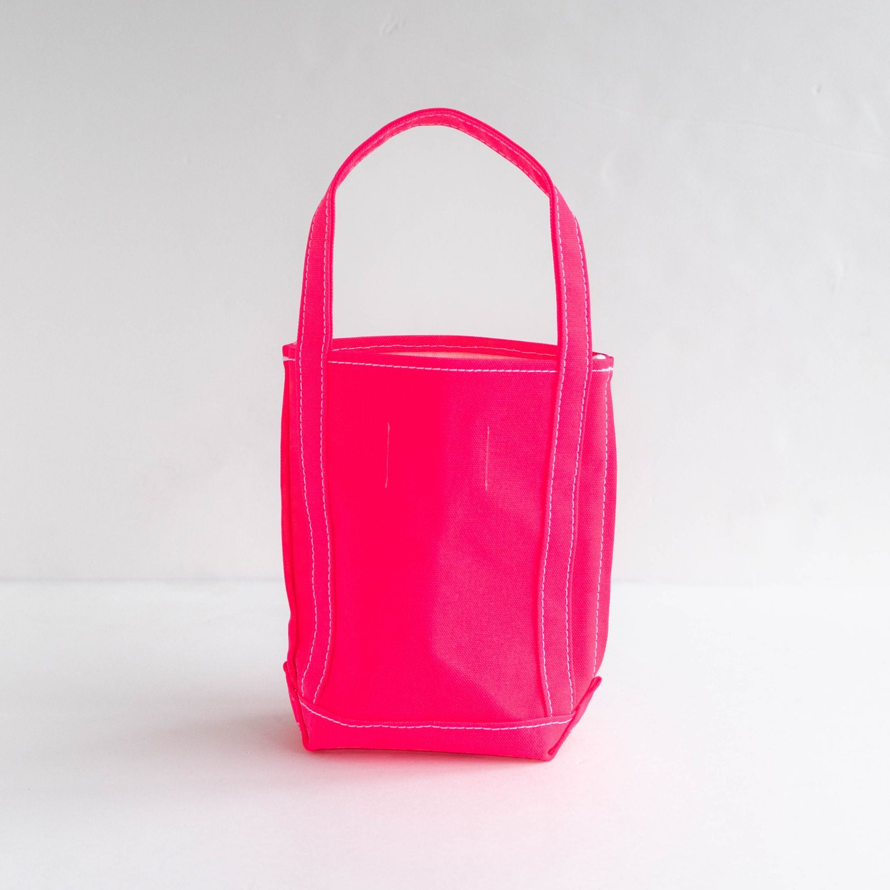 テンベア　ミニトート　ネオンカラー TEMBEA BAGUETTE TOTE MINI／NEON｜バッグ｜オルネ ド フォイユ