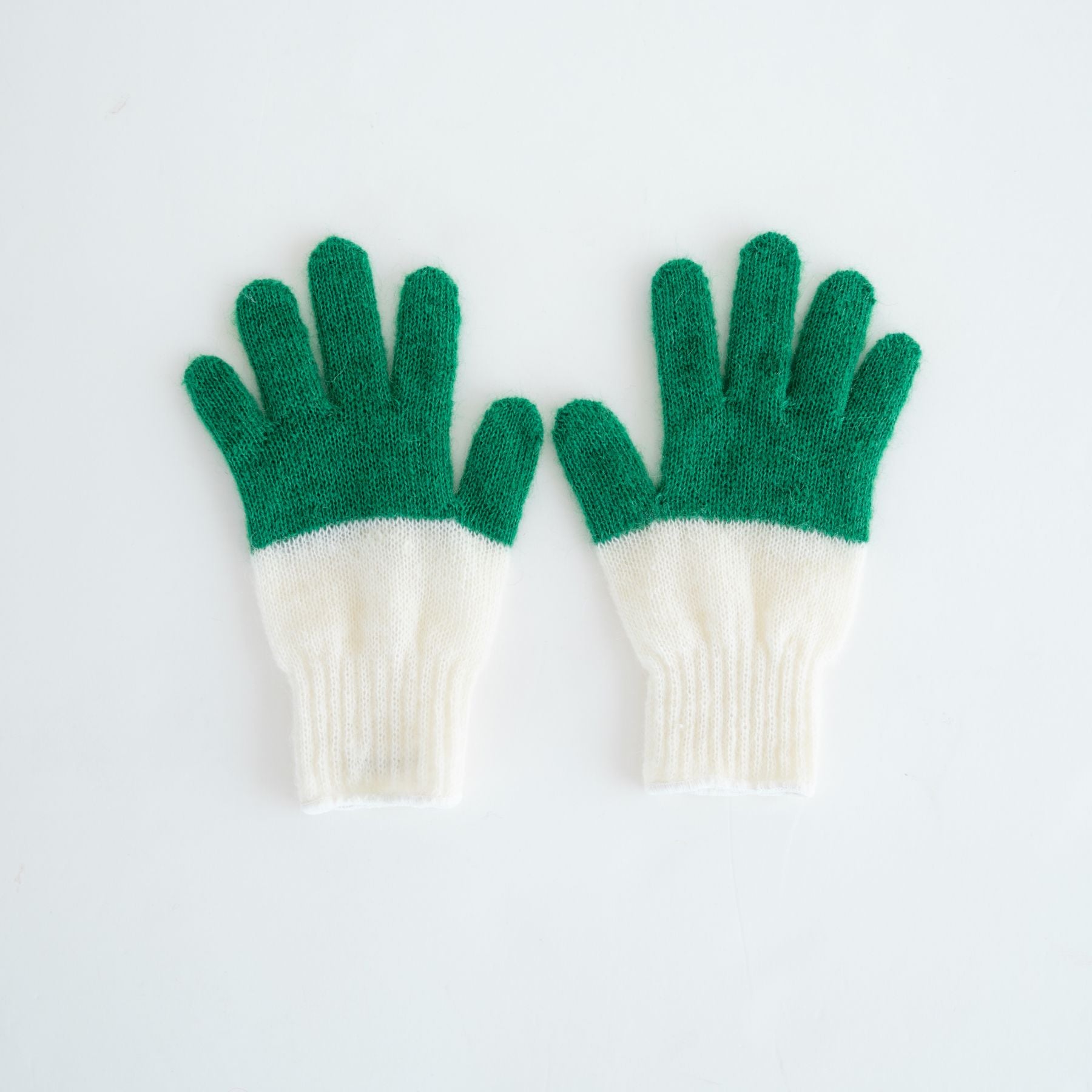 MOHAIR／GREEN×WHITE