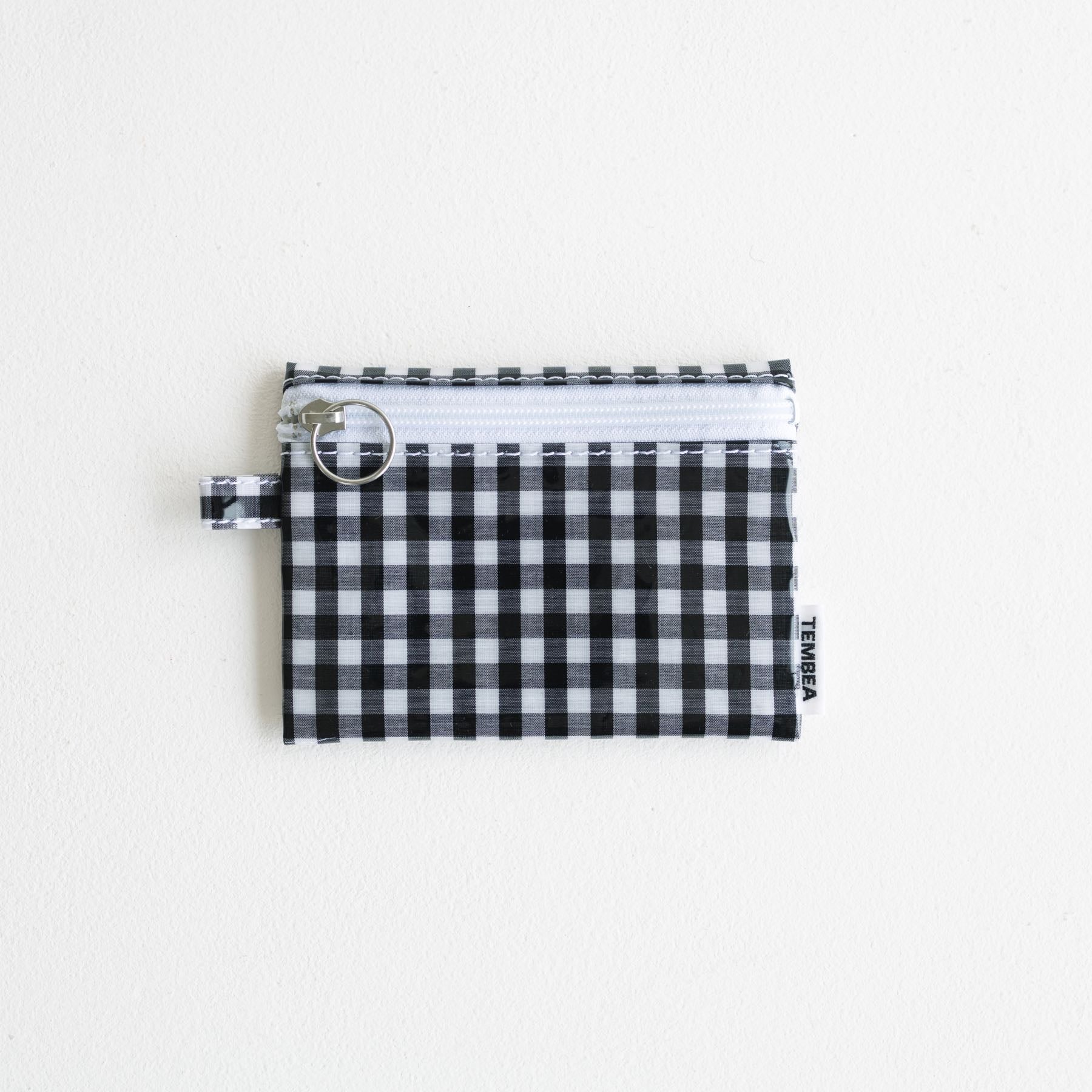 FLAT POUCH SMALL／GINGHAM BLACK