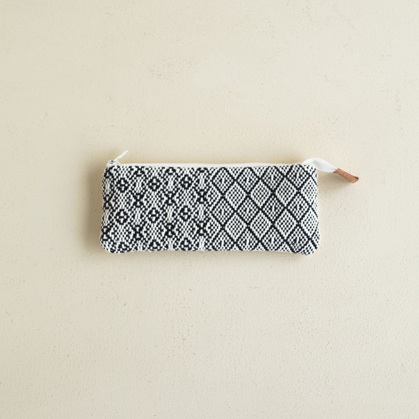 横長ポーチ／Quatre