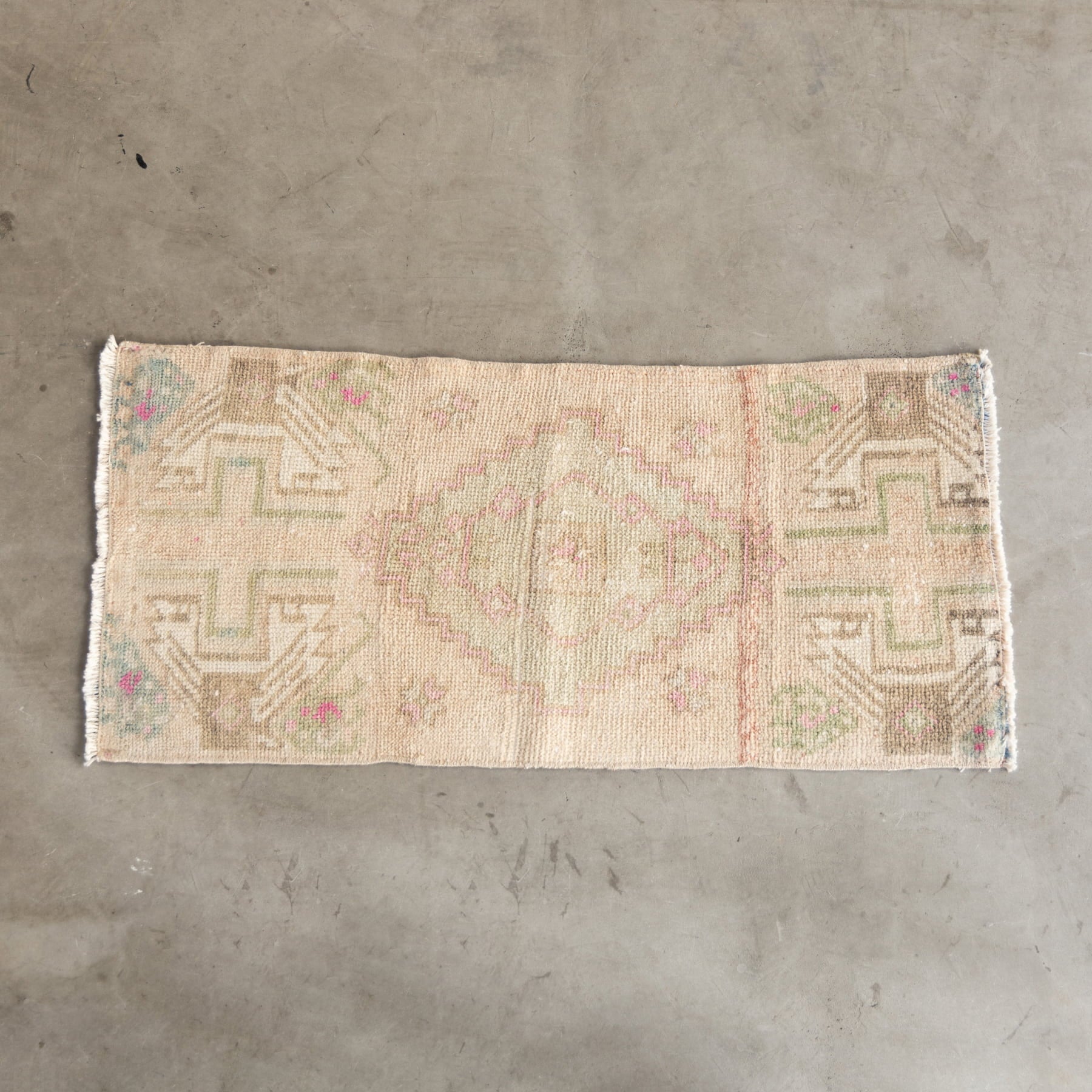 1B<br>size：100cm×45cm（フリンジ含む）