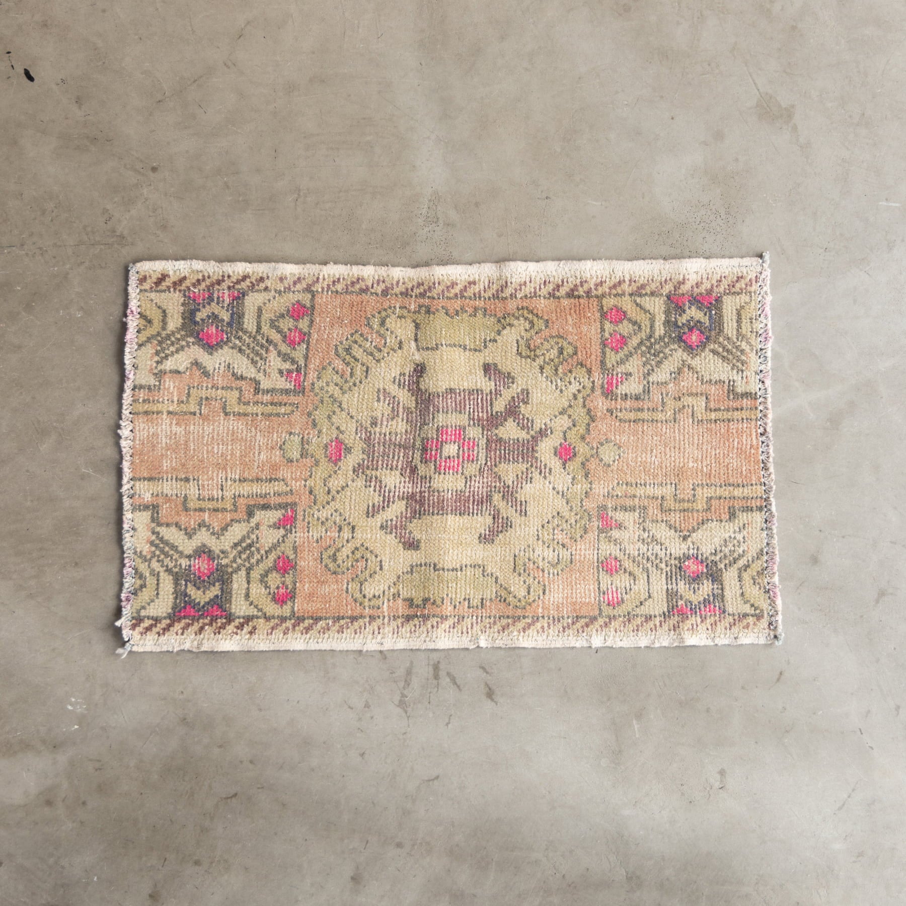 1M<br>size：80cm×48cm（フリンジ含む）