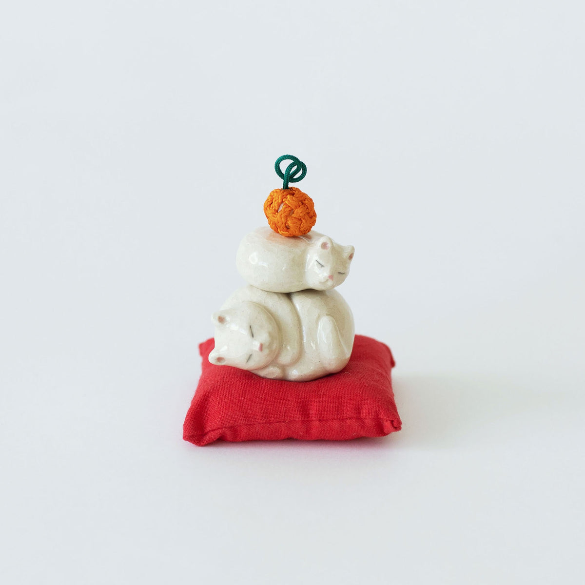 ま工房 × Orneko 猫の鏡餅｜オルネコ（ネコモチーフ）｜オルネ ド 