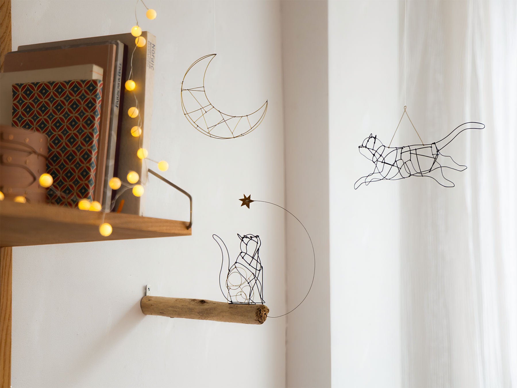 山田一成・ワイヤーアート 星に願いを⭐︎ ・ ・ #wiresculpture #wiresculptures #wiresculpting