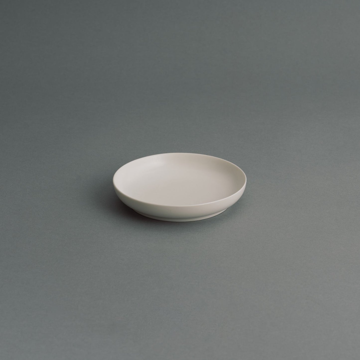quiet white／L