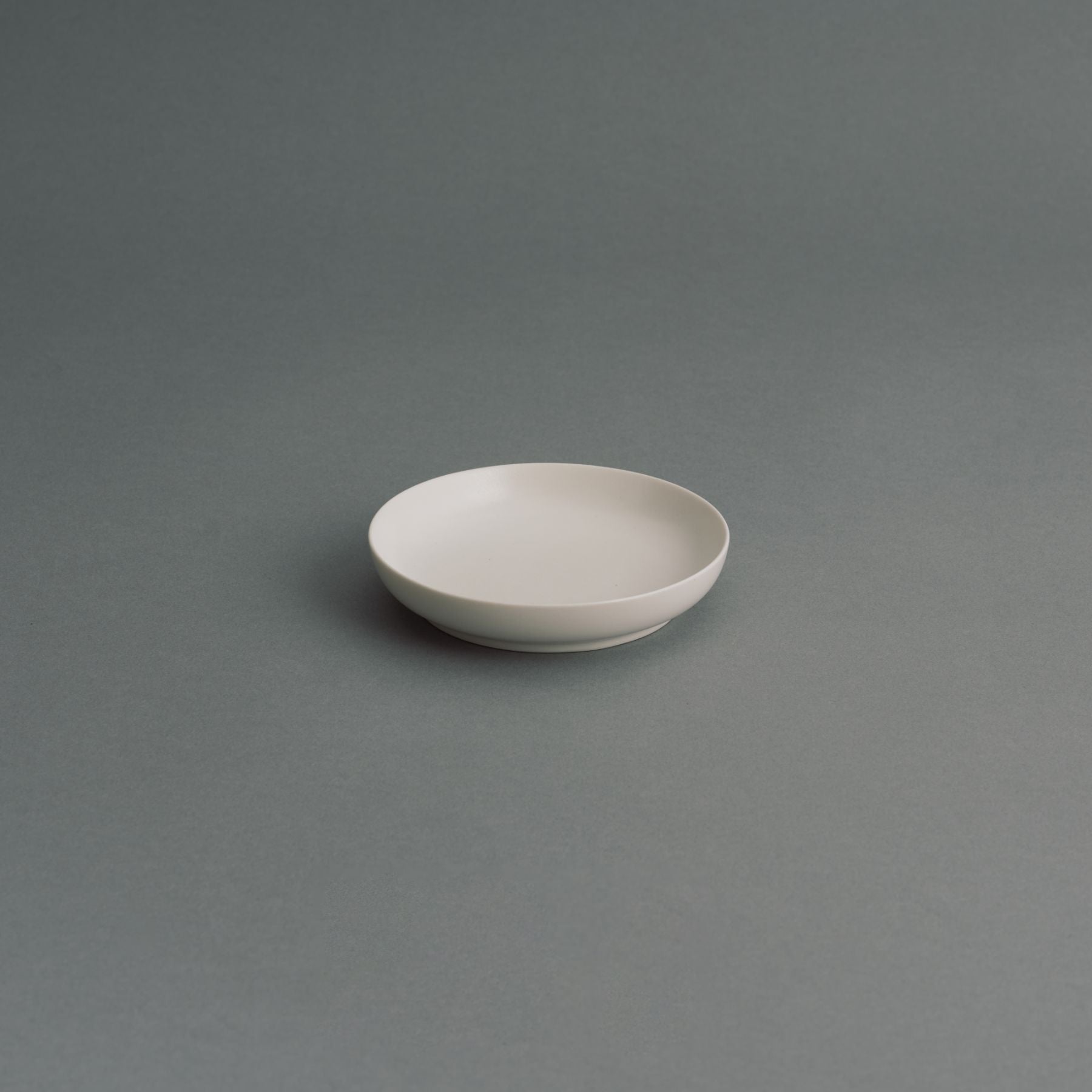 quiet white／M