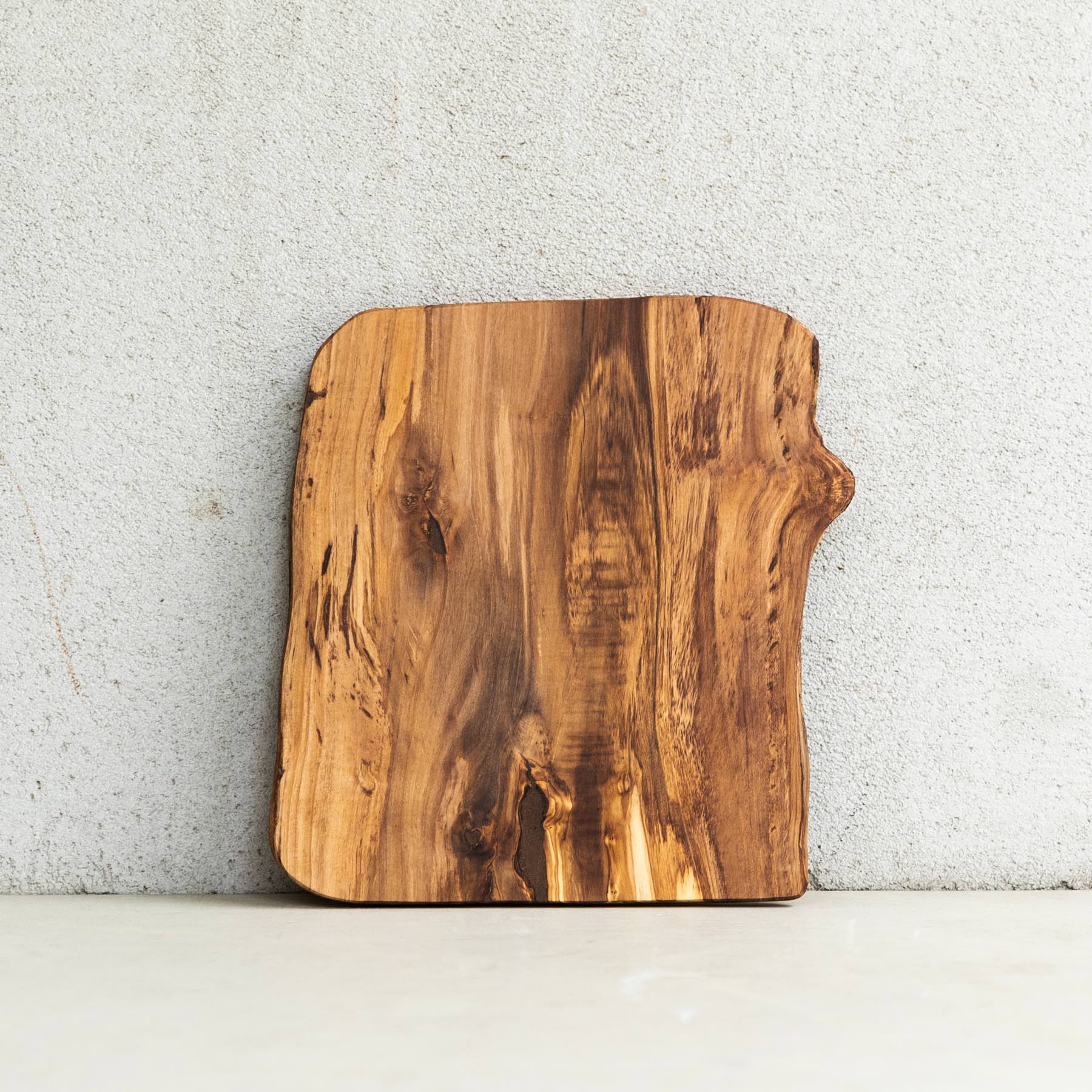 zw0071-10b）B<br>size：約30cm×約28cm／厚さ約2cm