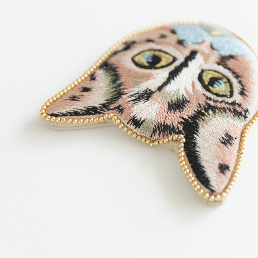 キャット刺繍ミラー