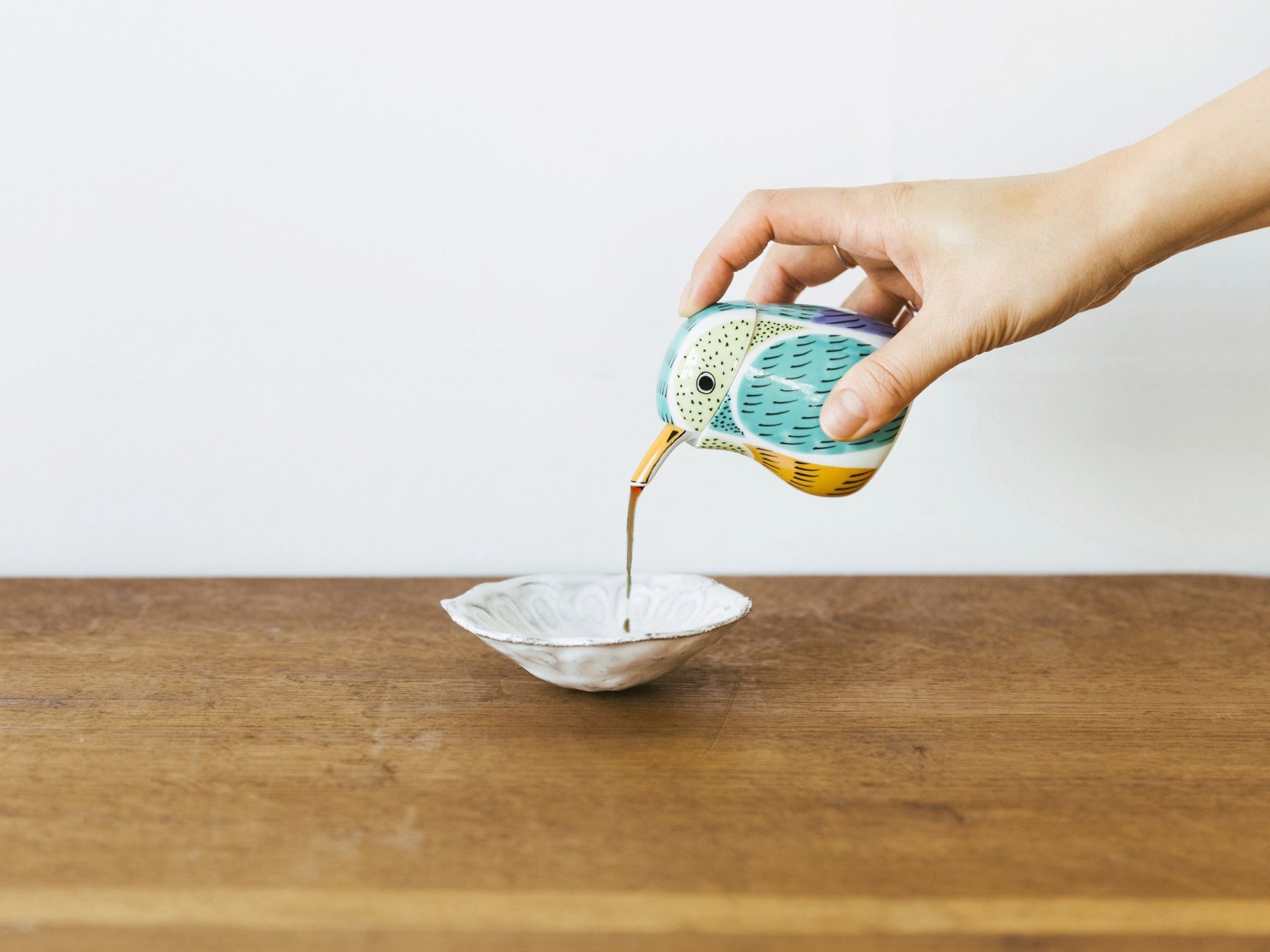 【限定 2客セット】マイセン 塩胡椒 調味料入れ 金彩 鳥 昆虫 絵付 限定 2客セット】マイセン 塩胡椒 調味料入れ 金彩 鳥 昆虫 絵付 塩 胡椒