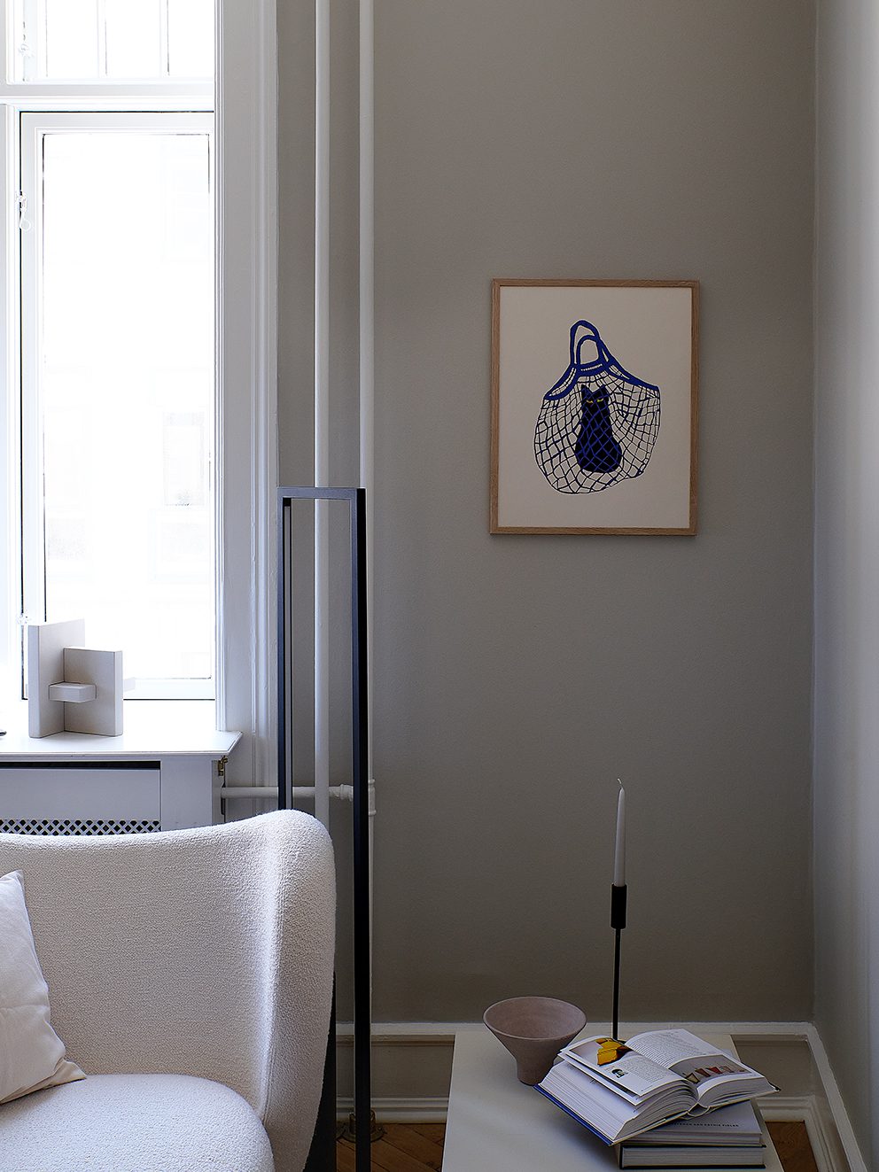 アートポスター Chloe Purpero Johnson／The Cats In The Bag（30cm