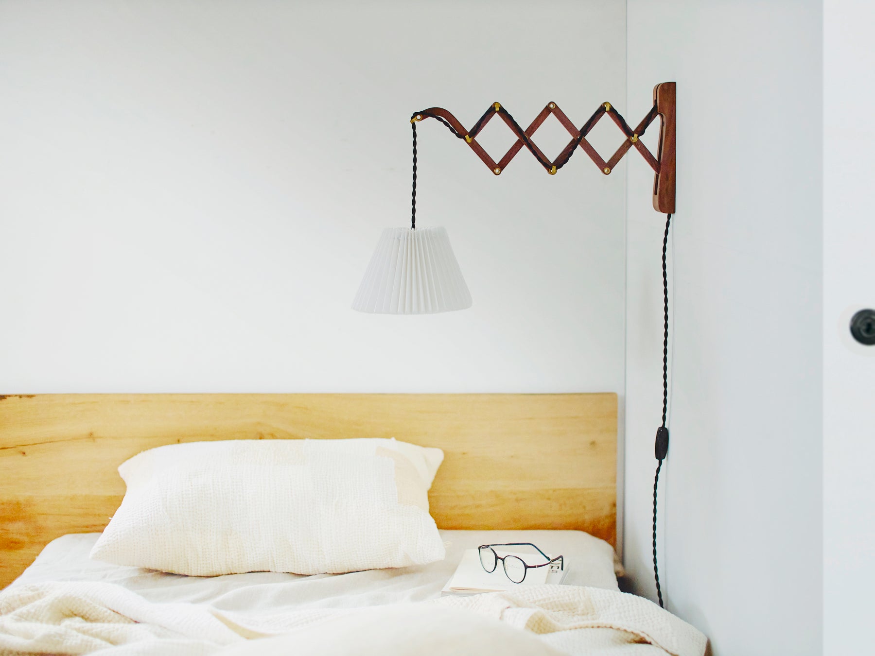 ast_7087.jpg?v=1758249656&