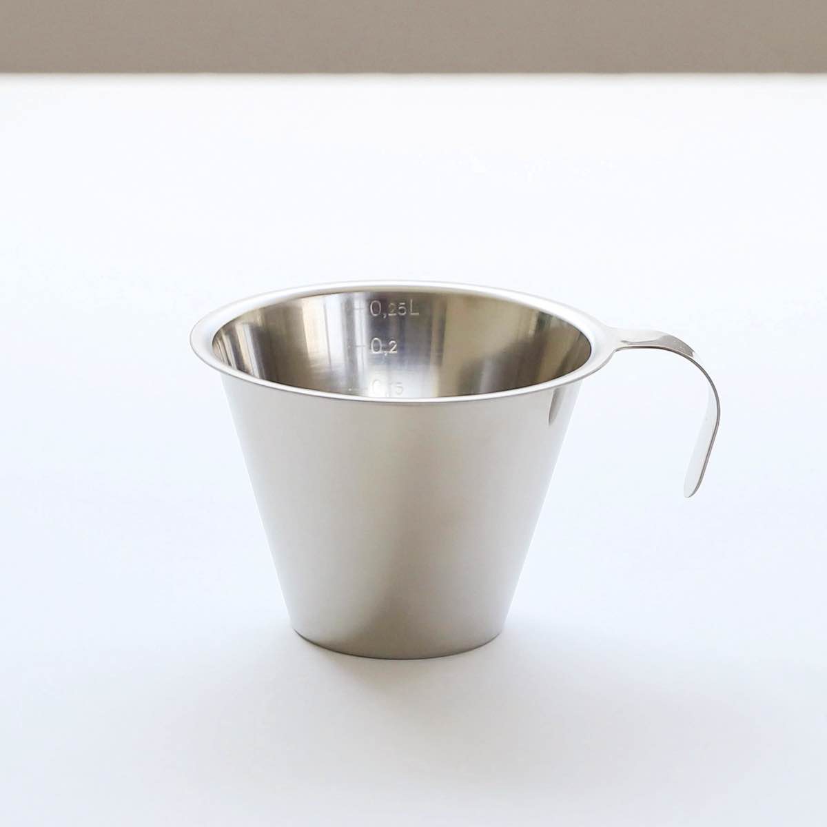 Jonas 計量カップ・ボウル｜調理器具｜オルネ ド フォイユ公式