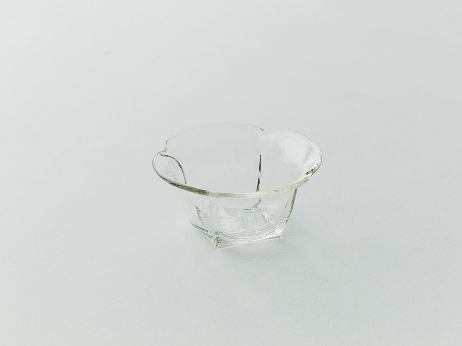 kus0003　四葉小鉢