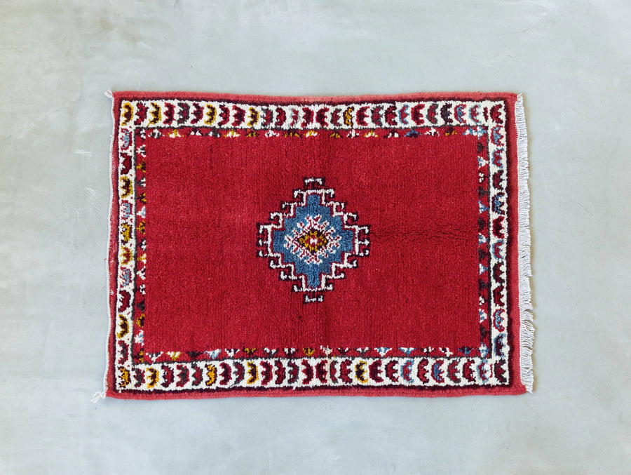 mrc0342-1c）I<br>size：99cm×73cm（フリンジ含まず）