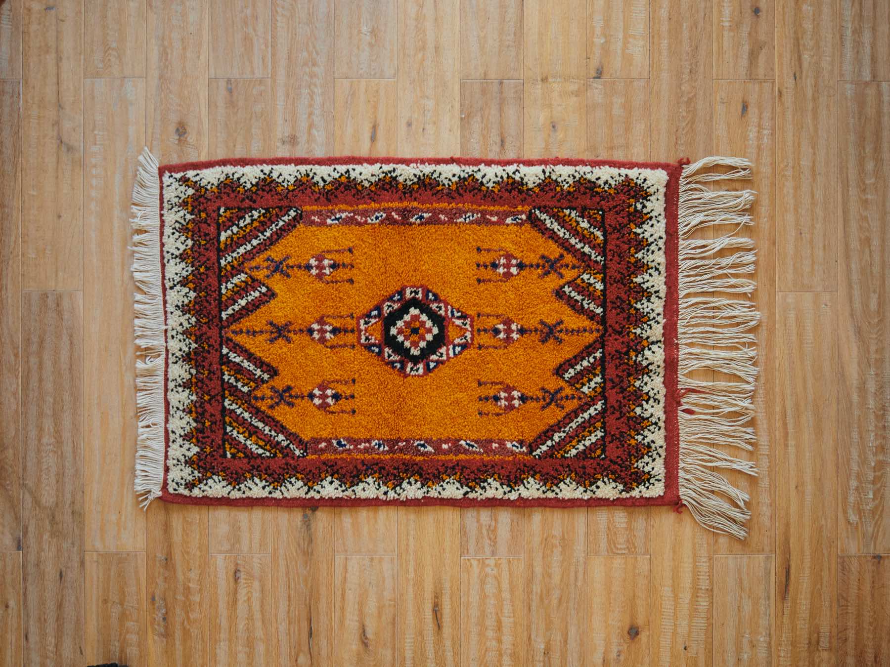 mrc0342-2d）D<br>size：99cm×67cm（フリンジ含まず）