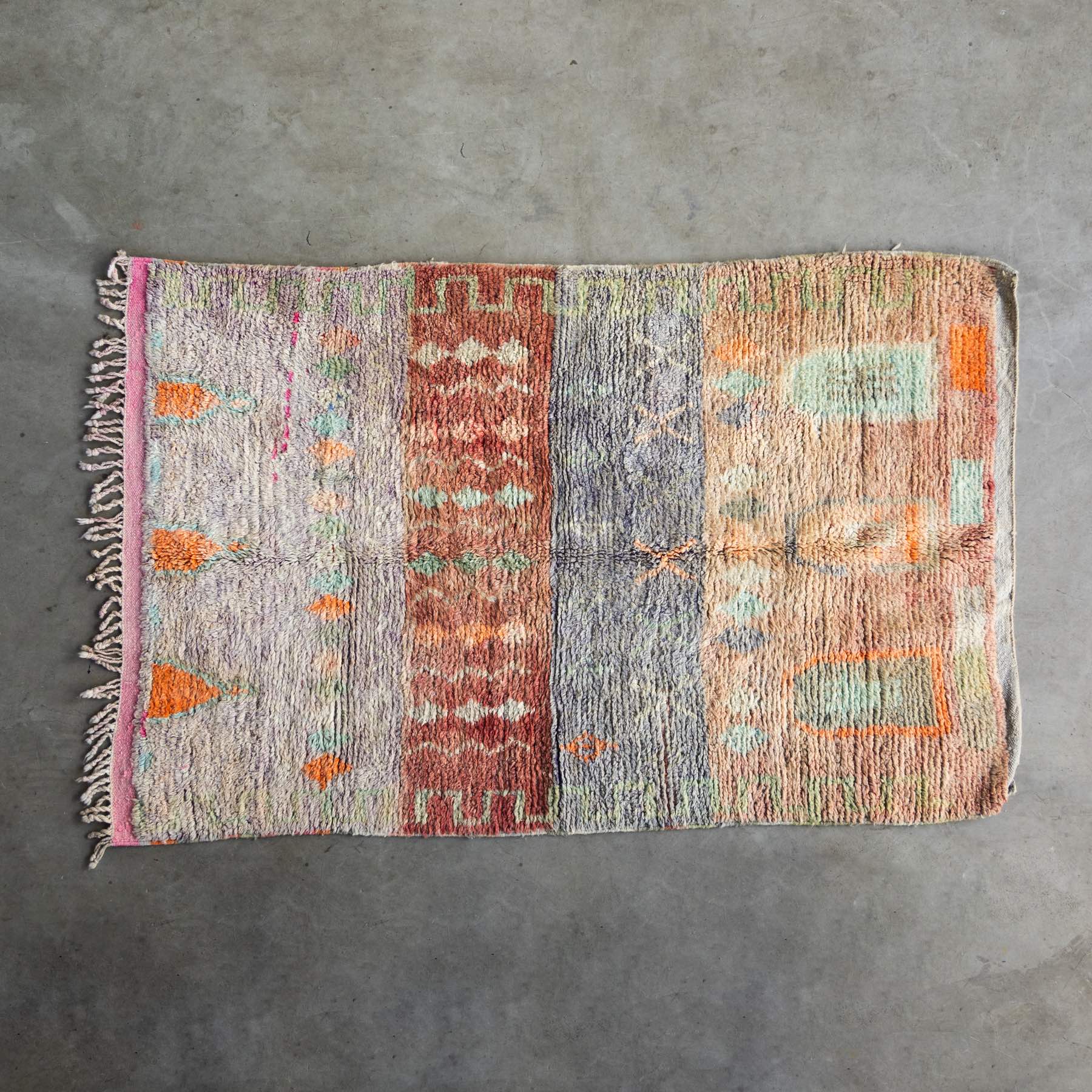 mrc0388-3v）V<br>size：210cm×131cm（フリンジ含まず）