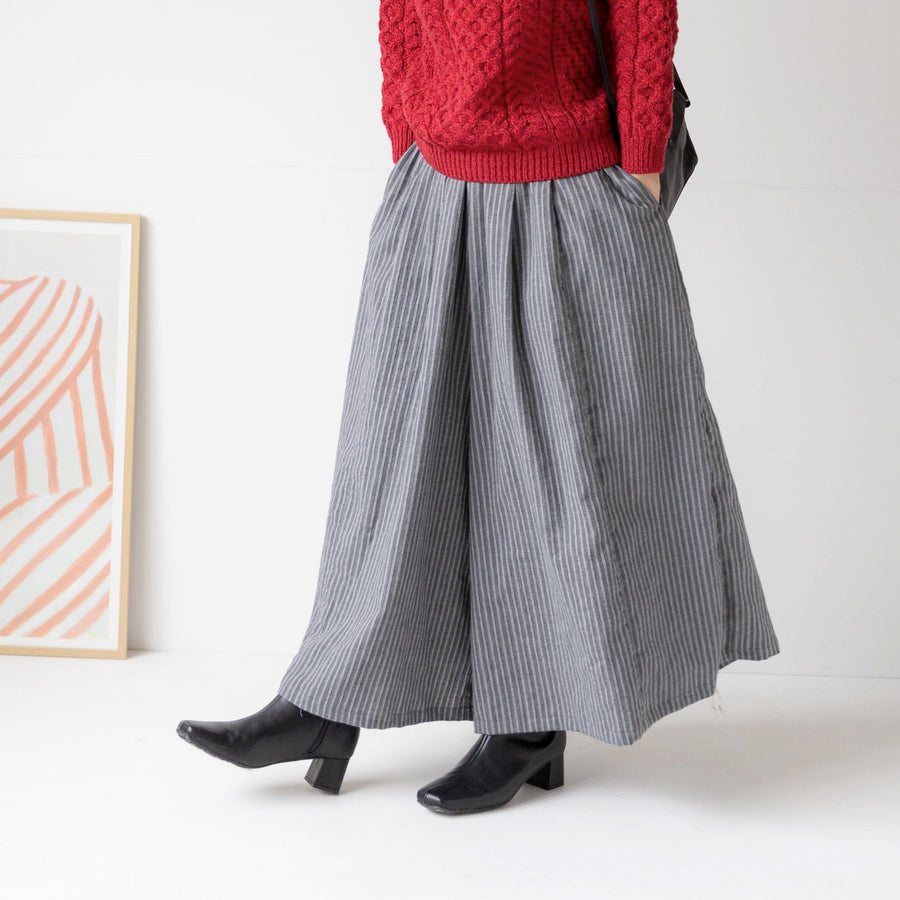 mti0113）MidiUmi ボリュームタックパンツ／グレーストライプ