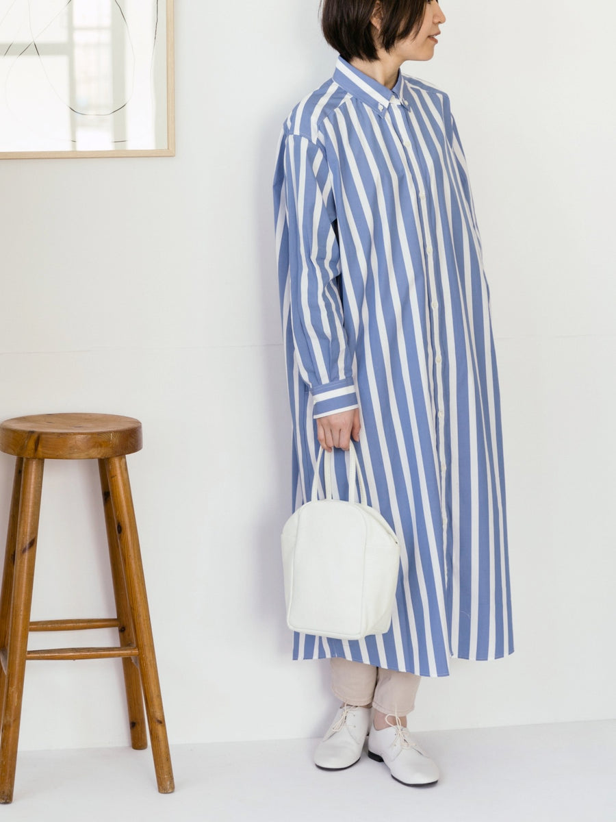 mti0117　MidiUmi ボタンダウン シャツワンピース／ストライプサックス