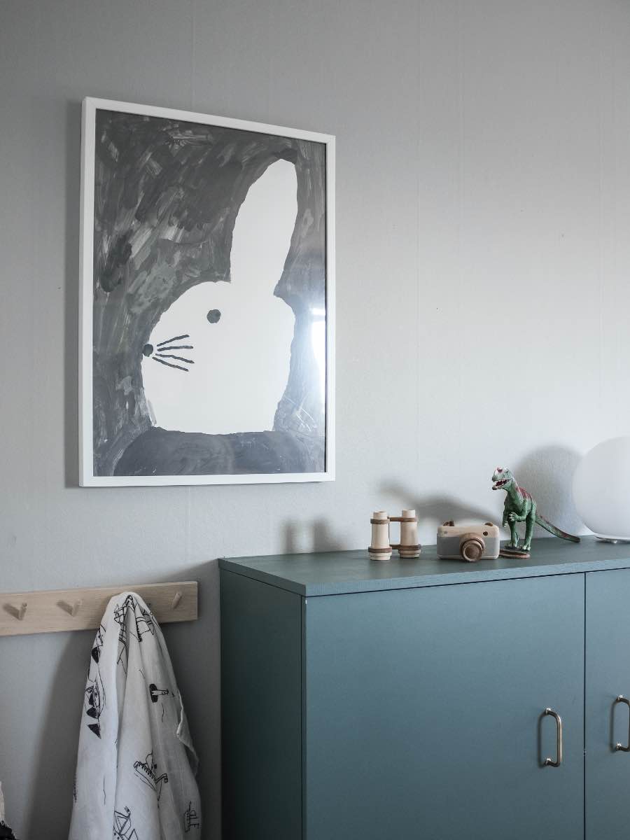 アートポスター Mogu Takahashi ／RABBIT WITH SMALL HAT（50cm×70cm）
